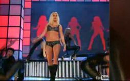 Britney złamała obcas na VMA