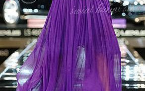 Naomi Campbell boi się o urodę