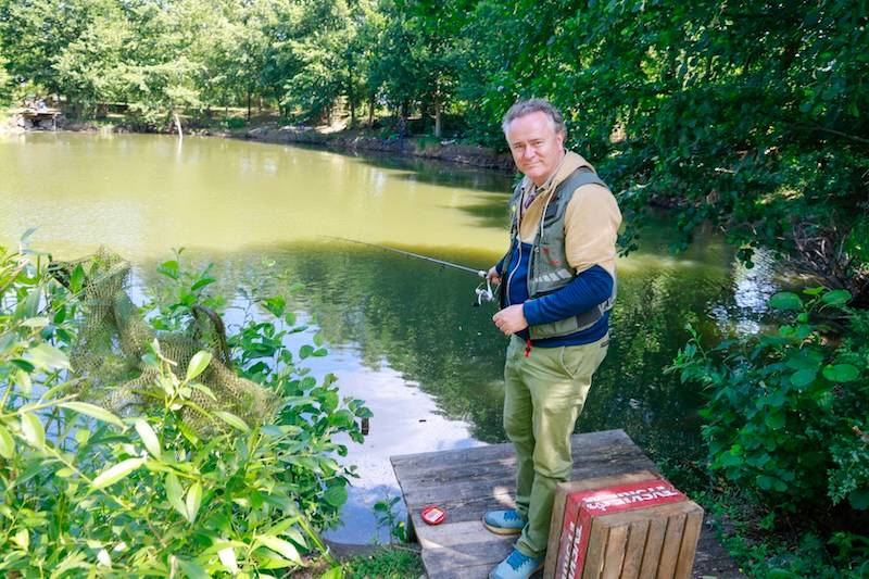 Kto w tym roku z AKTORÓW złowił największą rybę? Jacek Rozenek z ukochaną, Jarosińska, Małgorzata Sadowska…