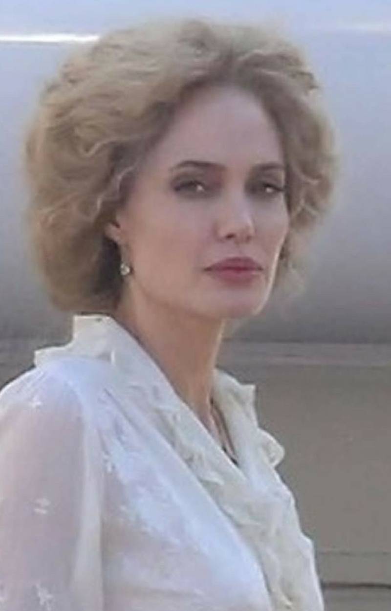 Angelina Jolie jest teraz BLONDYNKĄ! Wygląda zupełnie inaczej