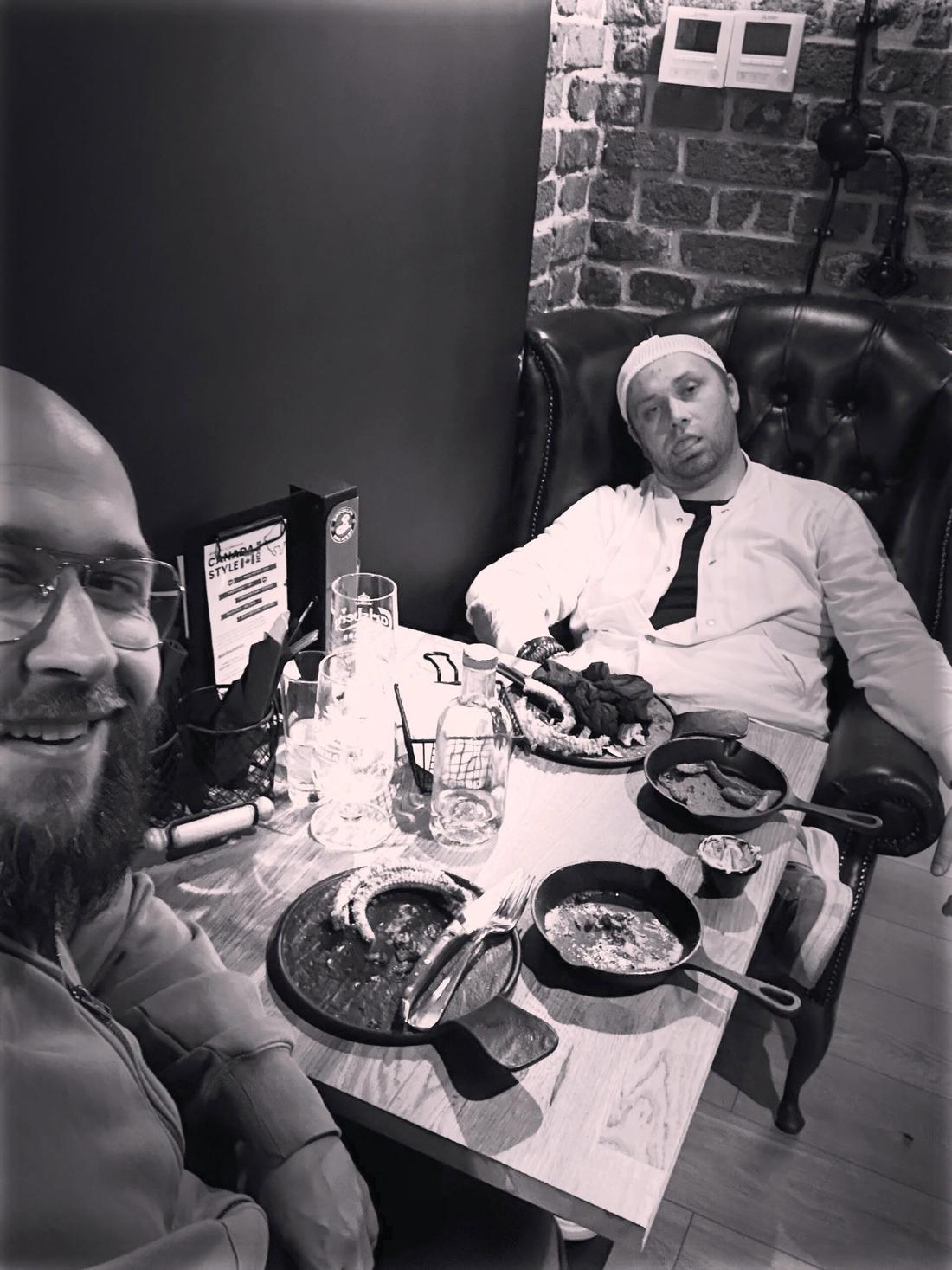 Adrian Szymaniak we wpisie przyjaciela, fot. Instagram