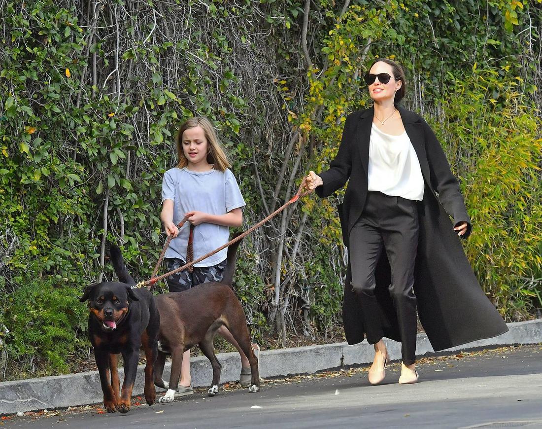 Angelina Jolie z córką Vivienne Angelina Jolie z córką Vivienne