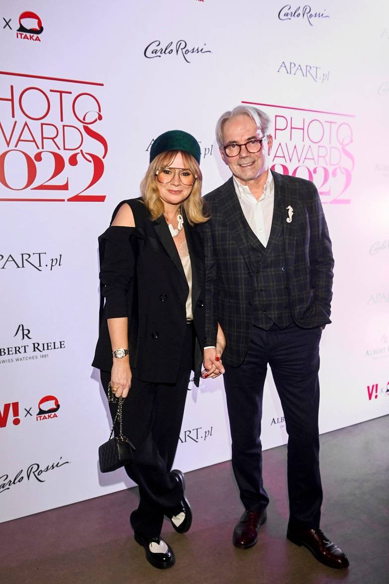 Viva! Photo Awards 2022. Patricia Kazadi powala w czerwieni, Natasza Urbańska odsłania umięśniony brzuch, błyszcząca Maria Dębska