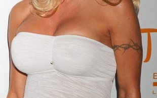 Pamela Anderson: Kim jest Kendra Wilkinson?