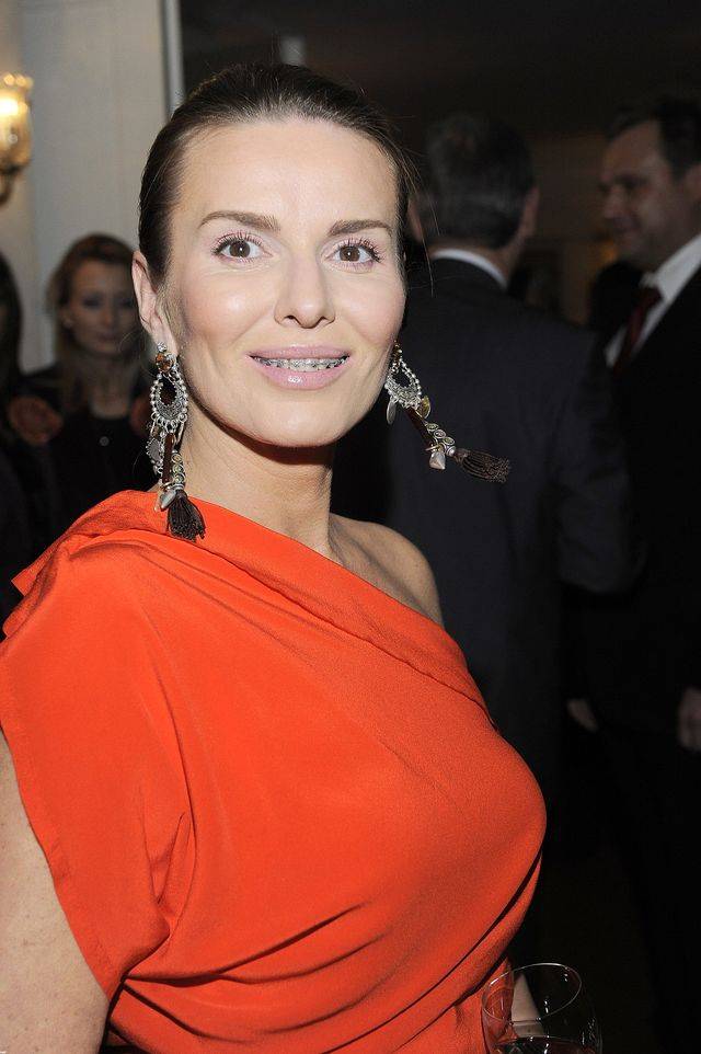 Te gwiazdy noszą aparaty ortodontyczne