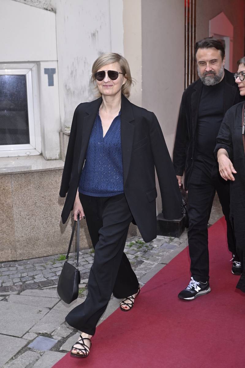 Benefis 50-lecia pracy artystycznej Elżbiety Jarosik. Nie do poznania Anna Mucha, Iza Kuna na luzie…