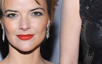 Skąd te duże piersi Moniki Richardson? (FOTO)