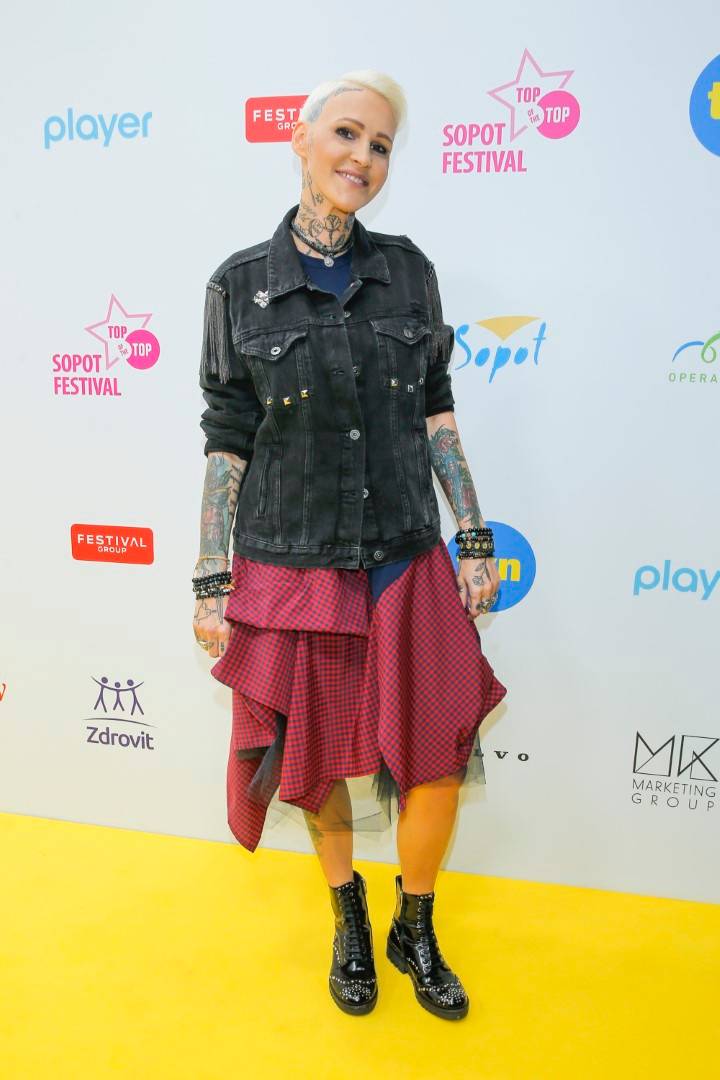 Sopot Festival 2022 Dzień 3: Patrycja Markowska wystąpiła z ojcem, Agnieszka Chylińska w kurtce ze swoją podobizną, Kalczyńska cała w różu