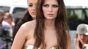 Mischa Barton pomyliła czerwone dywany