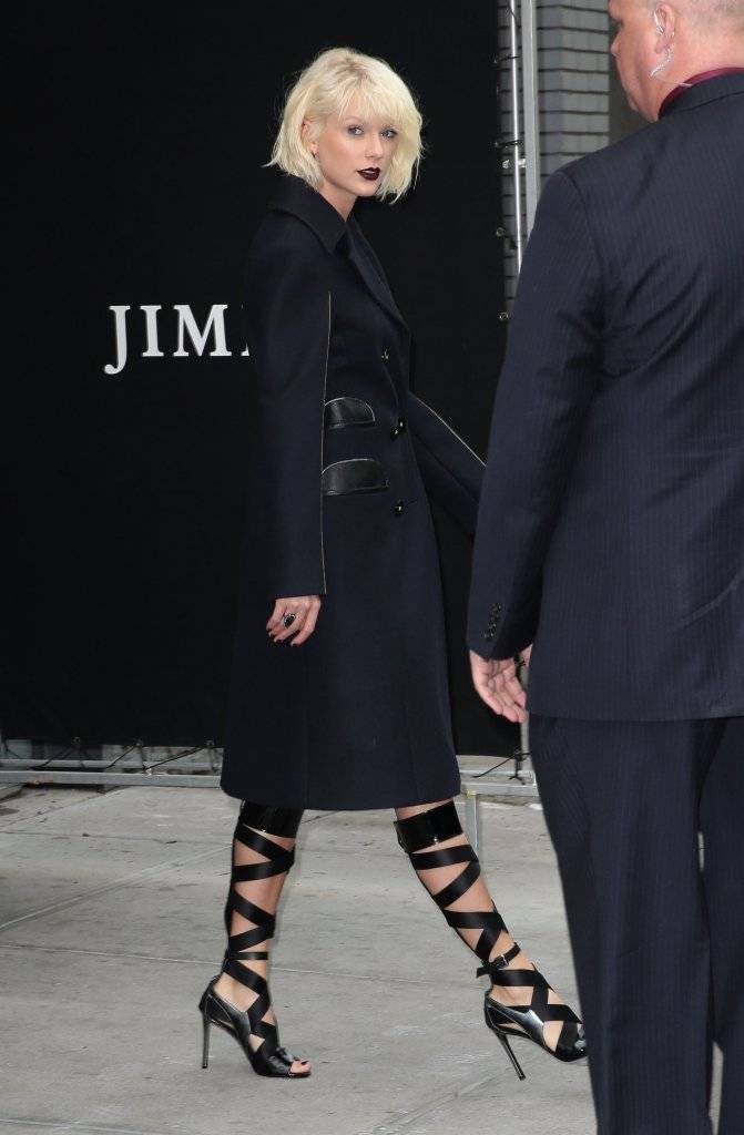 Ile waży Taylor Swift?