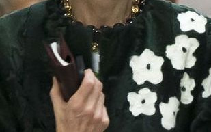 Kim Kardashian wycięta ze zdjęcia w Vogue (FOTO)