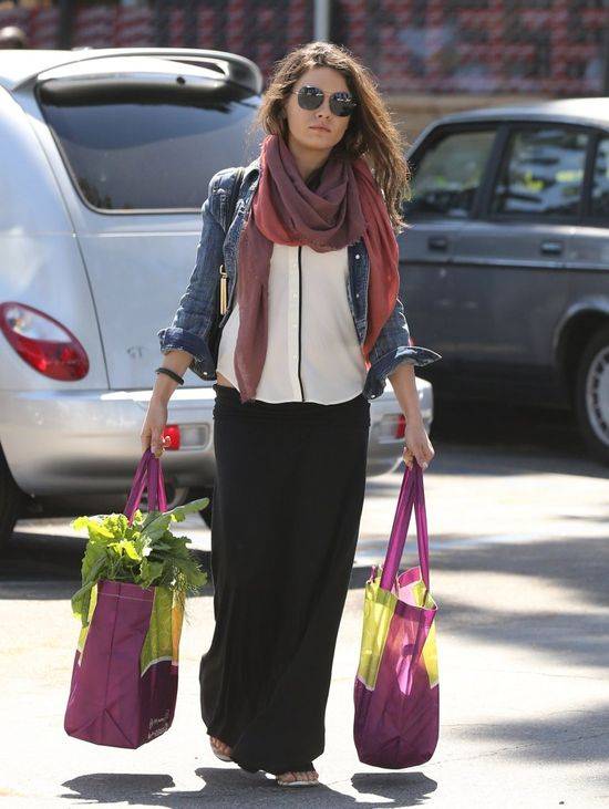 Mila Kuni przed, w i po ciąży