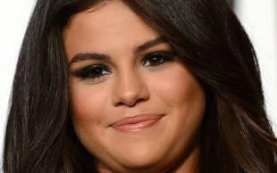 Selena Gomez na after party po Oscarach założyła doczepy