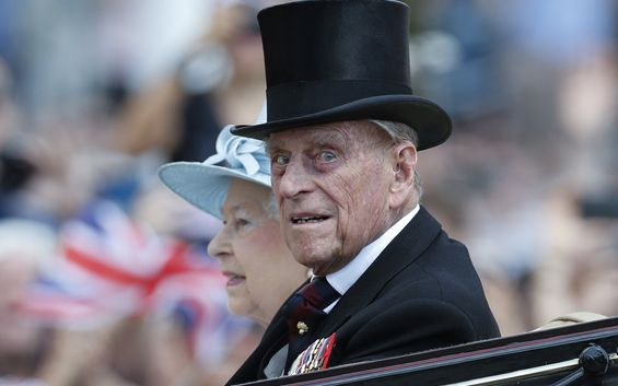 Książę Filip trafił do szpitala