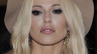 Doda:  Wyjmę sobie tego sopla z tyłka