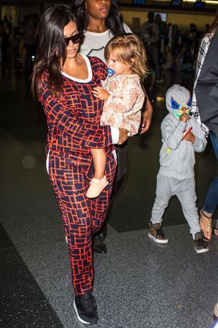 kourtney-kardashian-R1