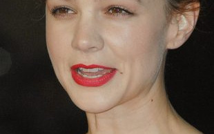 Carey Mulligan zmieniła kolor włosów (FOTO)