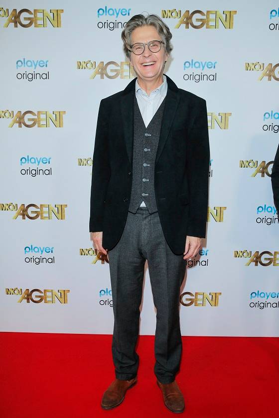 Premiera serialu “Mój agent”. Anna Cieślak zaskoczyła dekoltem, Magdalena Cielecka w HOT kozakach