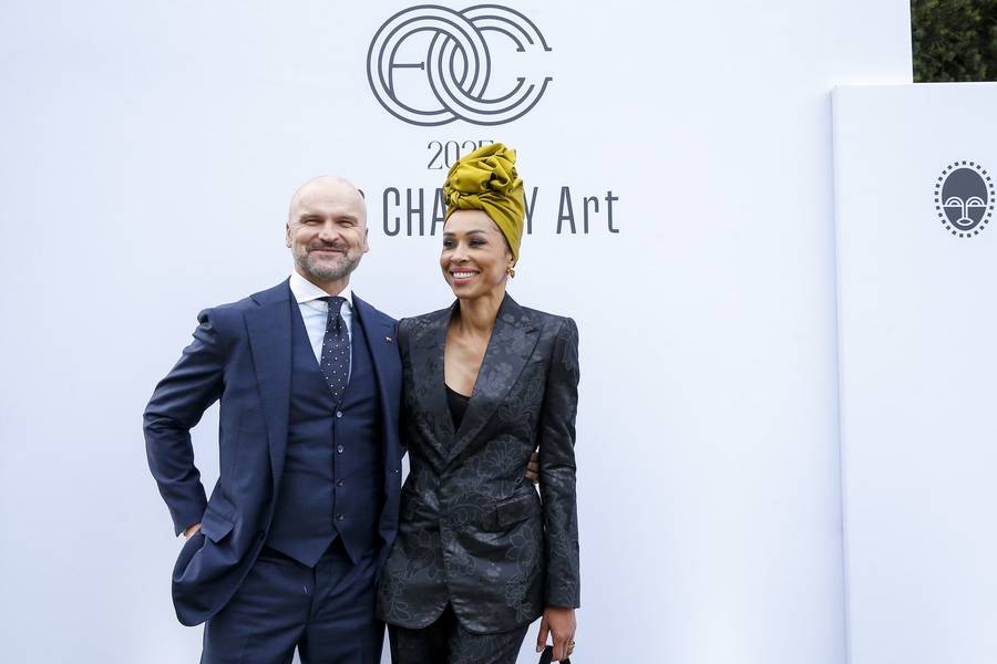 Omenaa Mensah i Rafał Brzoska brylują na TOP CHARITY Art 2025! Promienieją miłością jak z bajki (FOTO)