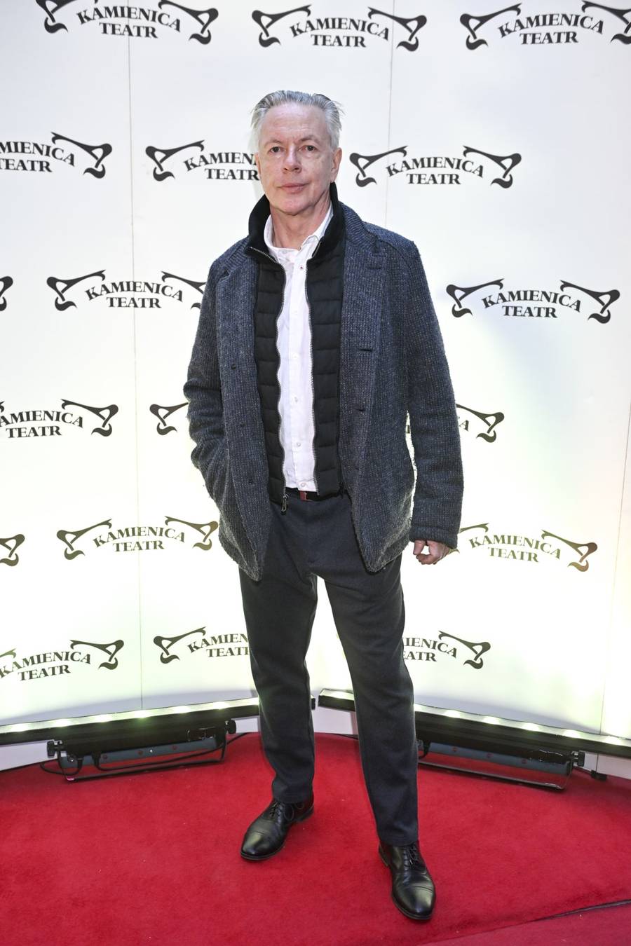 Gwiazdy na premierze spektaklu. Jacek Rozenek z nową partnerką, radosna Beata Tadla, Radosław Pazura (FOTO)