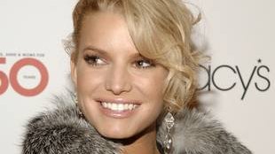 Z kim spotyka się Jessica Simpson?