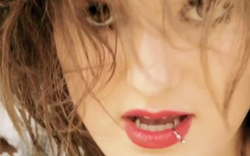 Don’t Go – nowy teledysk Toli Szlagowskiej [VIDEO]