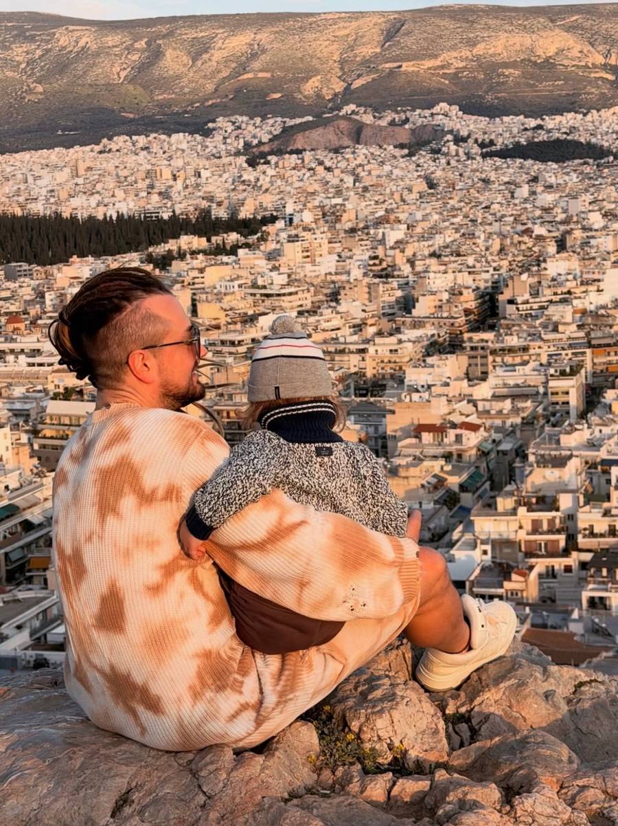 Baron pokazał synka. Leoś to już duży chłopczyk/ Instagram