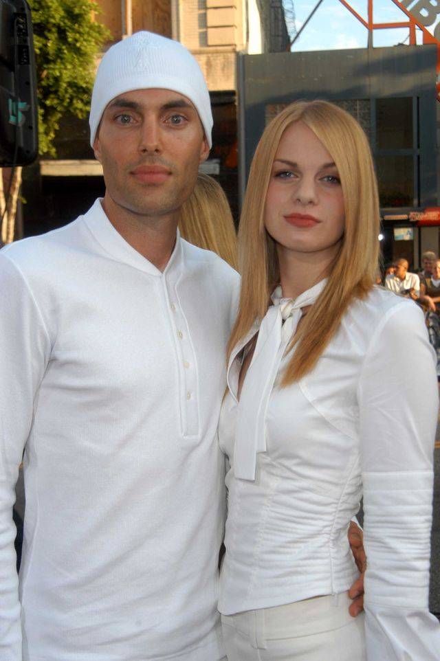 SZOK! Angelina i Brad rozstali się przez… BRATA gwiazdy?!