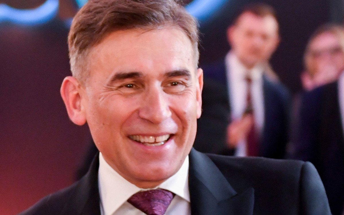 Korzeniowski na galę zabrał syna. 15-letni Franciszek wygląda zupełnie jak ojciec