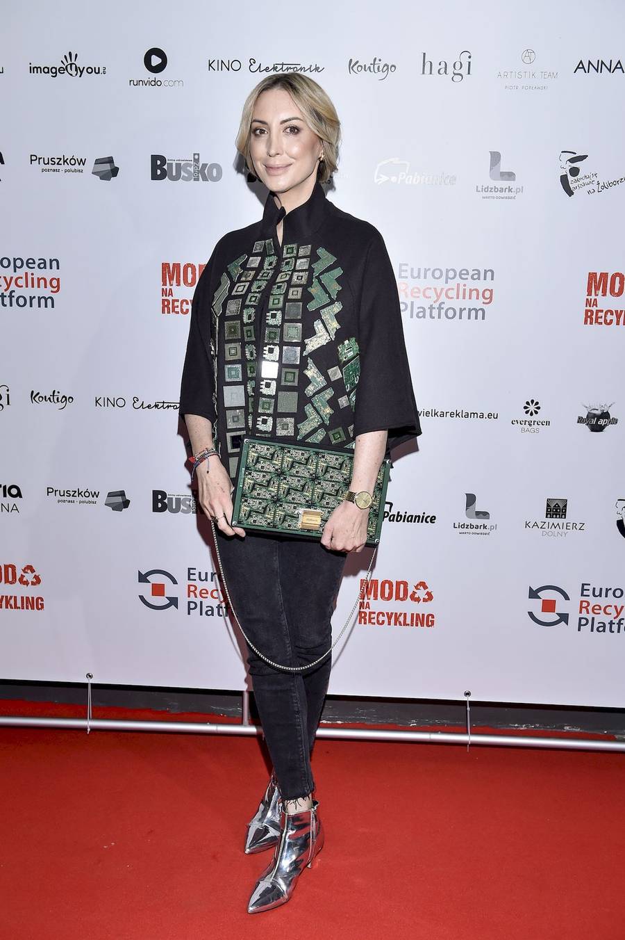 Gwiazdy na wyjątkowym pokazie Anny Kubisz. Ida Nowakowska ze skrzydłami (ZDJĘCIA)