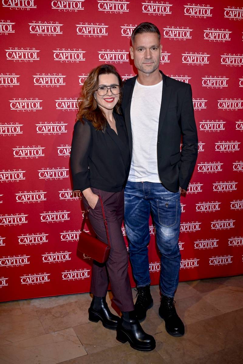 Gwiazdy brylują na premierze spektaklu “Pół żartem…”! Katarzyna Skrzynecka z mężem i córką, Anna Maria Sieklucka, Beata Tadla z ukochanym