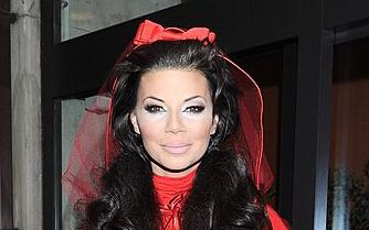 Komu tak podwiało sukienkę? (FOTO)