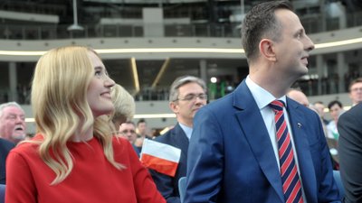 Paulina Kosiniak – Kamysz, żona kandydata na prezydenta. Agata Duda ma konkurencję! (ZDJĘCIA)