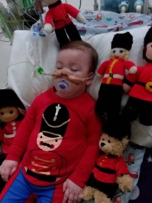 Alfie Evans nie otrzymał w SZPITALU pokarmu przez 28 GODZIN!