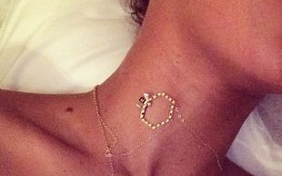 Beyonce pozuje na Instagramie BEZ spodni (FOTO)