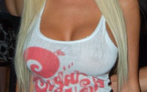 Poznajecie ten biust? (FOTO)