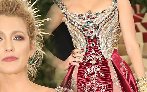 Blake Lively niczym księżna (Kate, Meghan – wybaczcie) na Met Gali (ZDJĘCIA)
