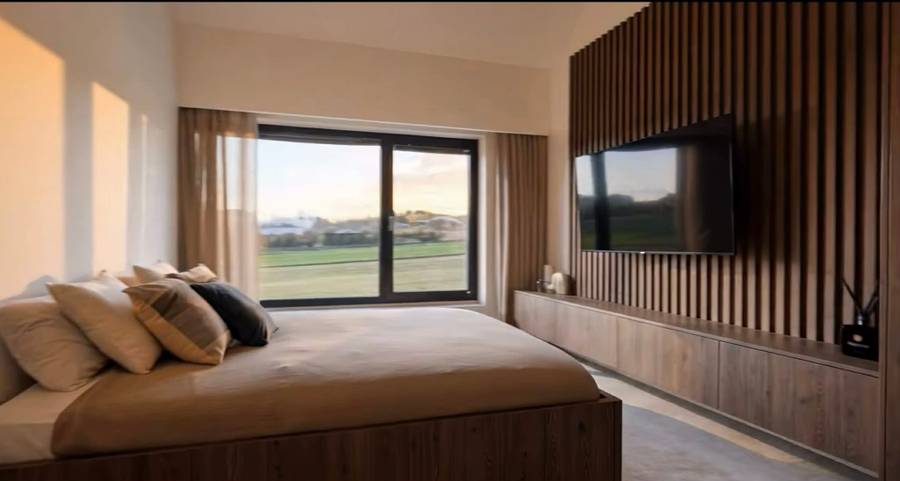 Luksusowy dom Friza i Wersow wystawiony na sprzedaż