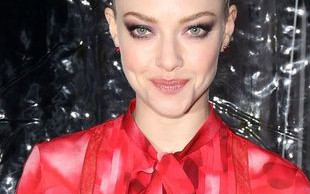 Glam squad zrobił z Amandy Seyfried upiora (FOTO)