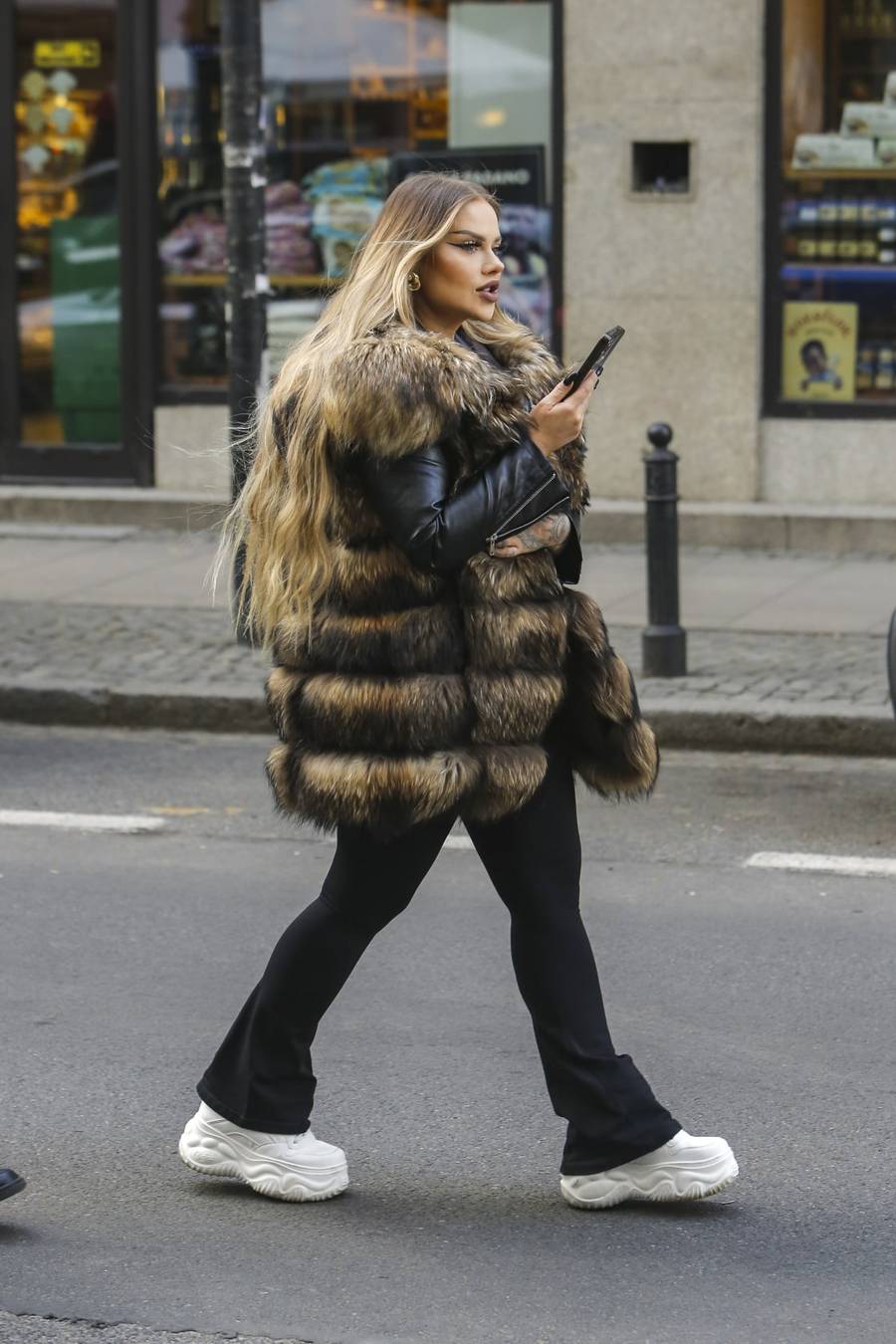 Plejada gwiazd w “DDTVN”! Elegancki Radosław Majdan, Ewelona c chłopakiem, Joanna Liszowska… (FOTO)