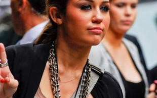 Douglas Booth – nowy chłopak Miley Cyrus? (FOTO)