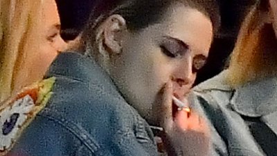 Kristen Stewart całuje się z dziewczyną