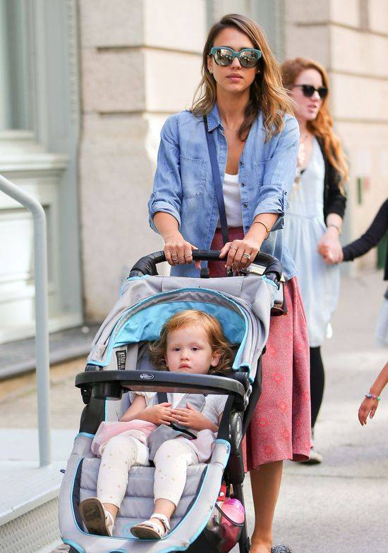 Uliczny styl Jessiki Alby