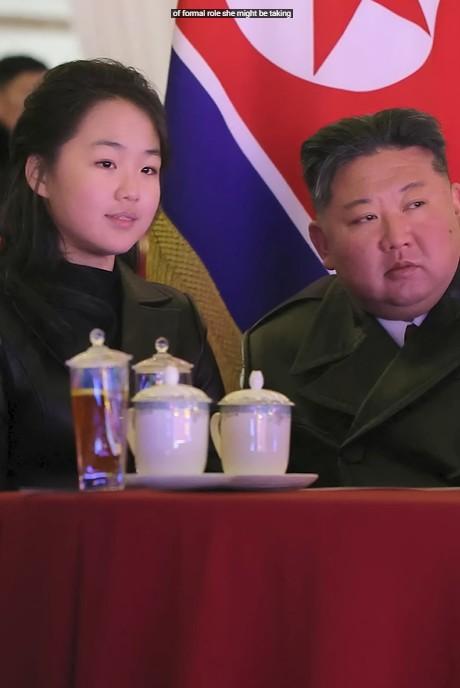 Kim Dzong Un i jego córka, fot. YouTube