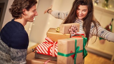 Jak znaleźć wyjątkowy pomysł na prezent dla bliskiej osoby?