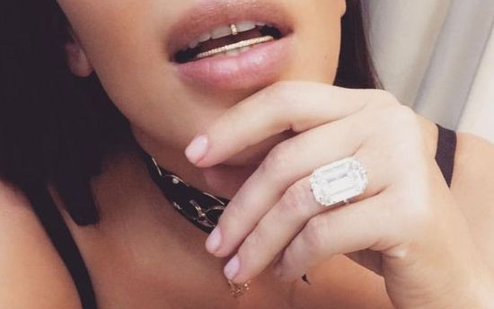 Za napadem na Kim Kardashian stoi osoba z jej otoczenia?