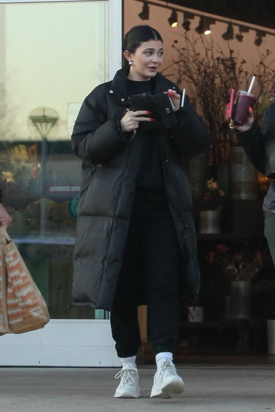 Kylie Jenner nabrała więcej ciałka. Sporo przytyła?