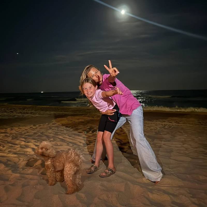 Lewandowska pokazała prywatne kadry z córkami i Robertem! Takich zdjęć jeszcze nie było… (FOTO)