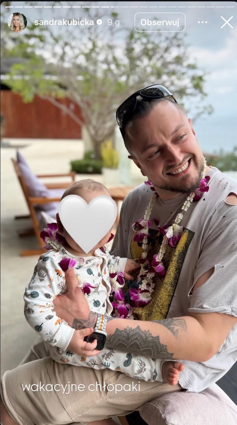 Baron z synkiem na wakacjach, fot. Instagram.