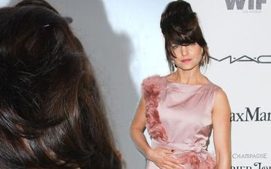 Mena Suvari i jej gniazdo na głowie (FOTO)